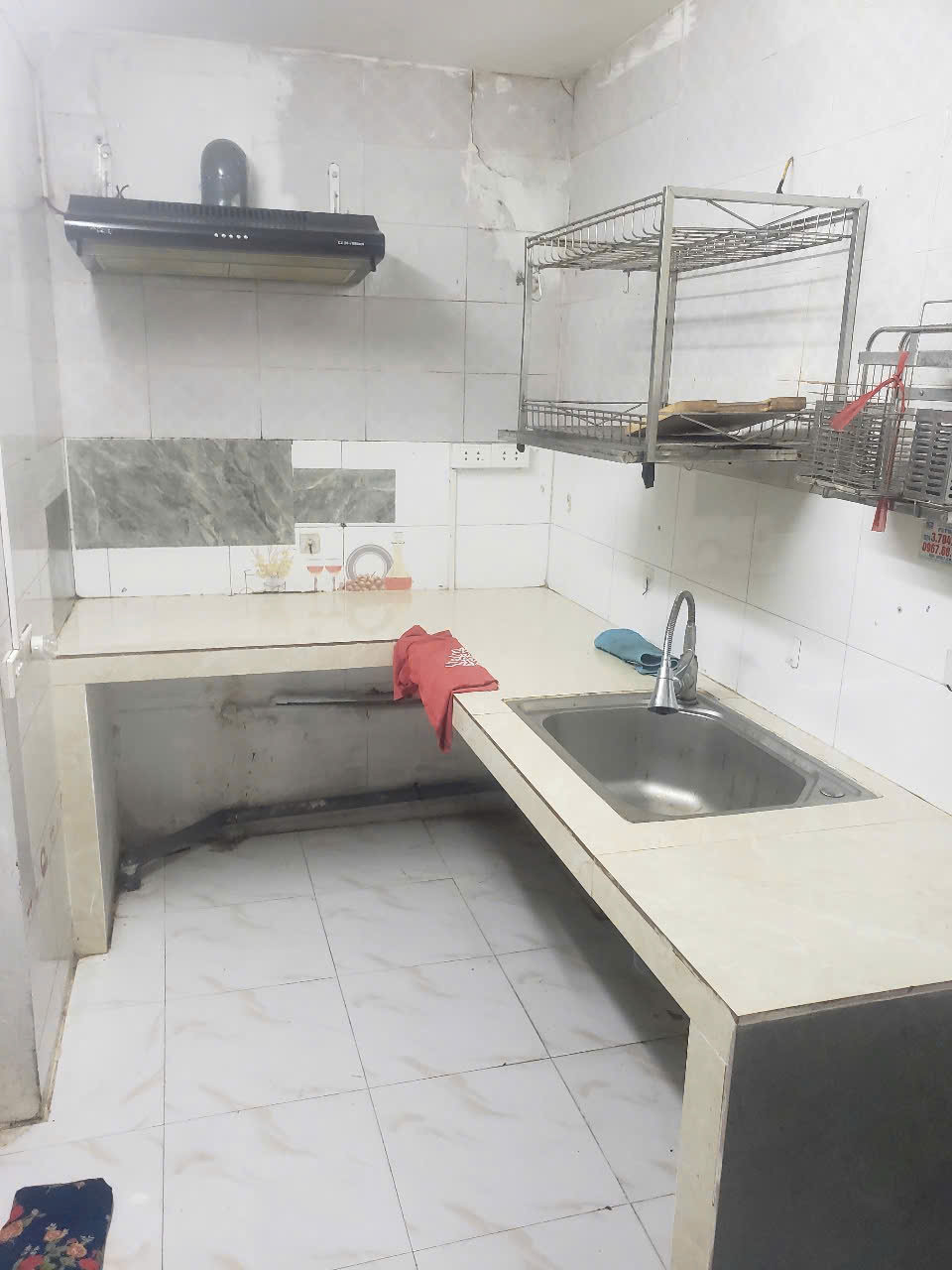 Cho thuê nhà ngõ 98 Lạc Hồng, 50m x 2 tầng, 2 PN, 8.5 Triệu KD onl, VP c.ty, ở hộ gđ - Ảnh 2